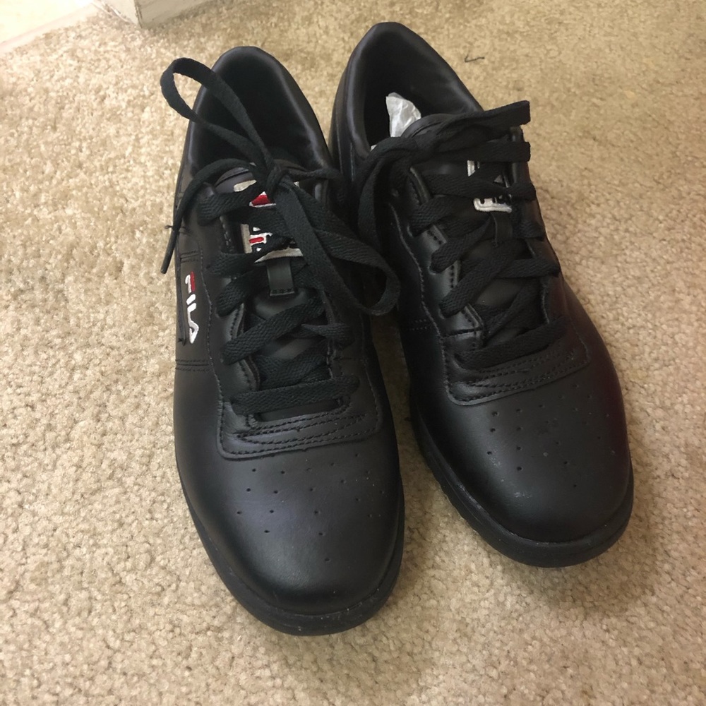 Sneakers worn only once. Brand New Shape